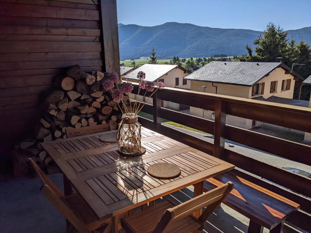 Appartemment Style Chalet Formiguères Esterno foto